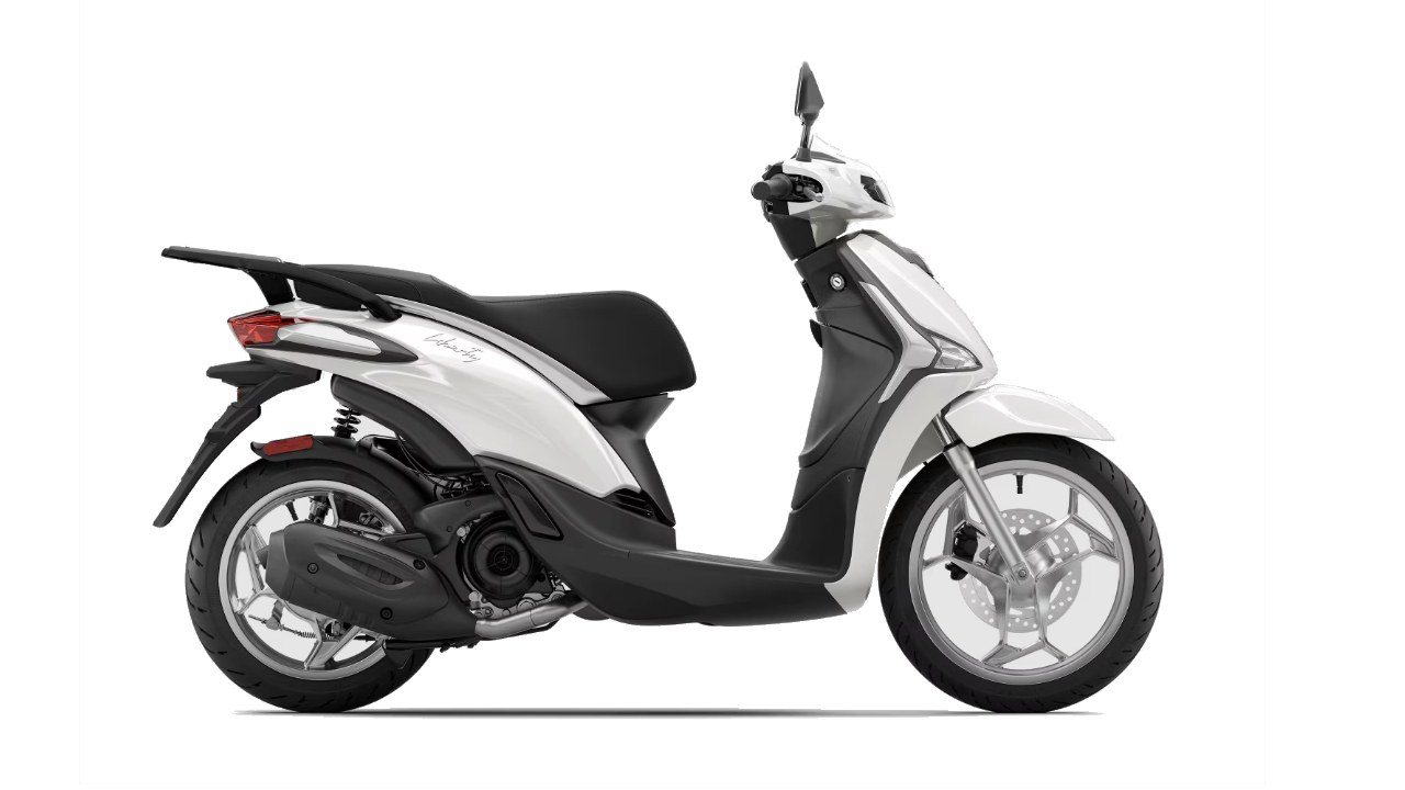 vue latérale d'un scooter Piaggio Liberty 50
